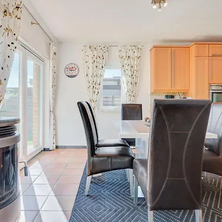 Haus Hanseatenweg 13 Ferienhaus *