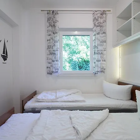 Haus Hanseatenweg 13 Semesterbostad